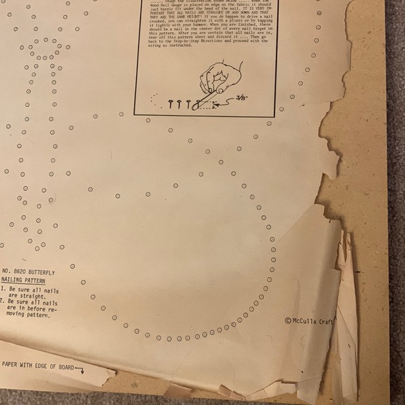 Vintage 1978 McCulla Crafts Inc, BUTTERFLY String Art Kit made in the USA - Picture 9 of 13